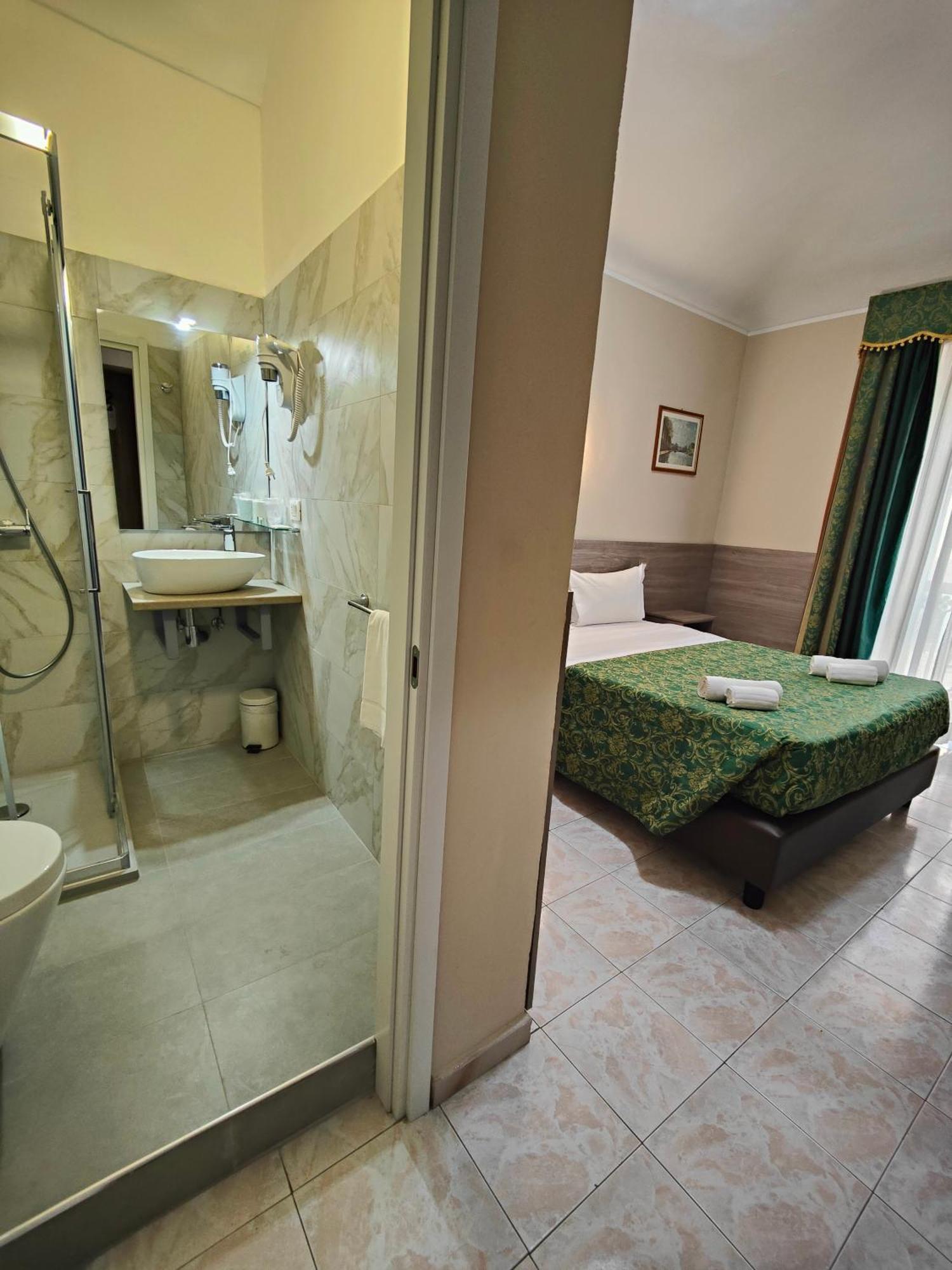 Hotel Romano ตูริน ภายนอก รูปภาพ