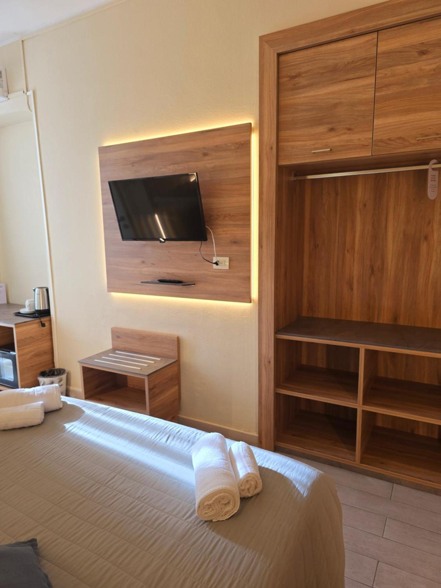 Hotel Romano ตูริน ภายนอก รูปภาพ