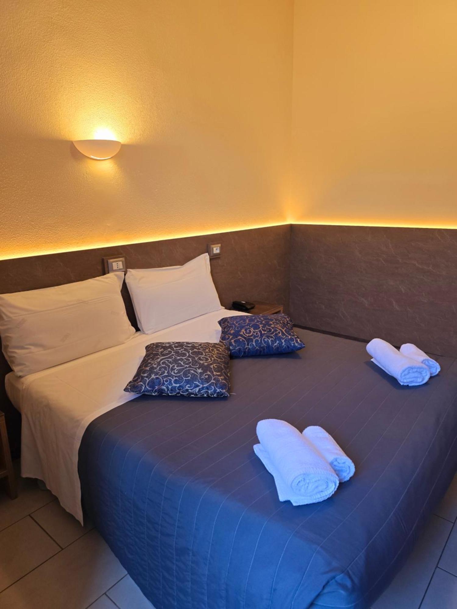 Hotel Romano ตูริน ภายนอก รูปภาพ