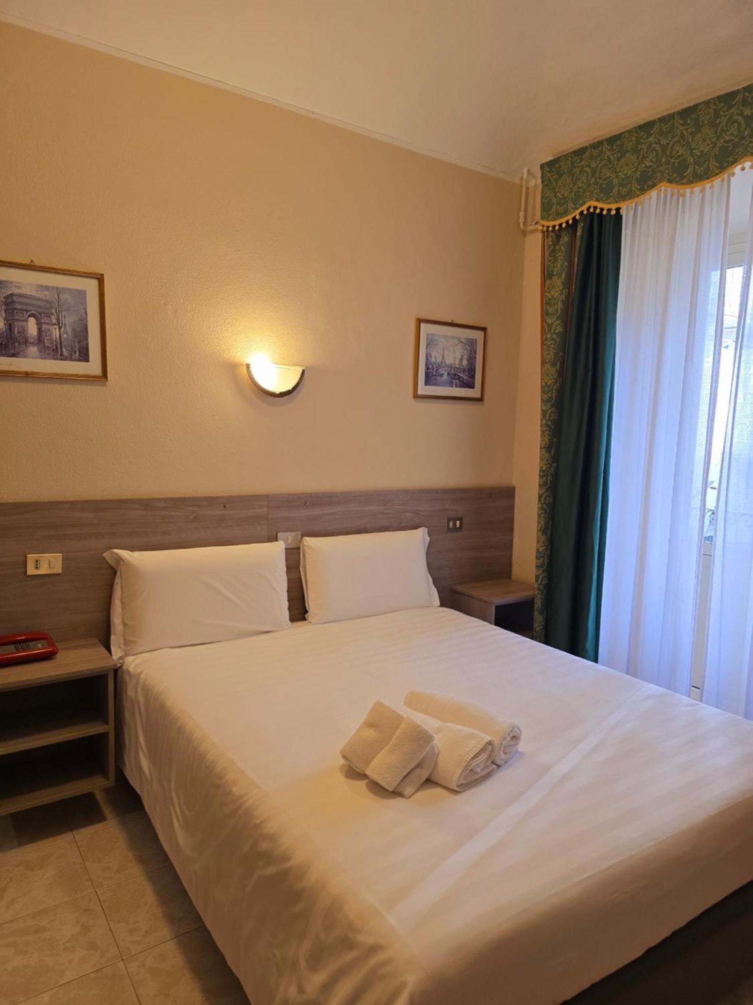 Hotel Romano ตูริน ภายนอก รูปภาพ