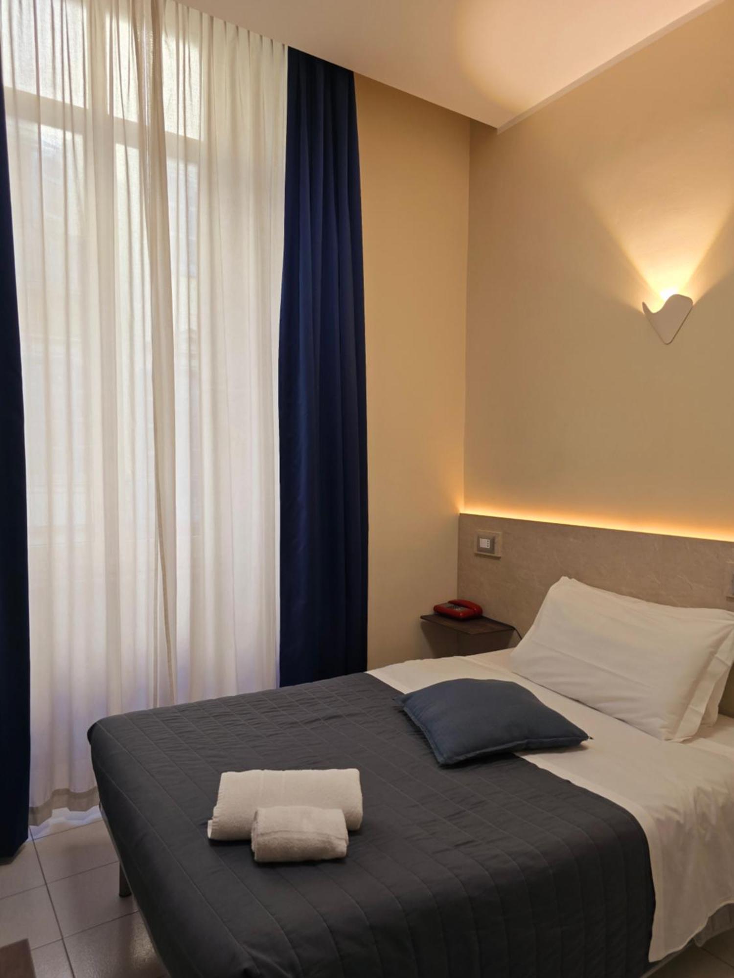 Hotel Romano ตูริน ภายนอก รูปภาพ